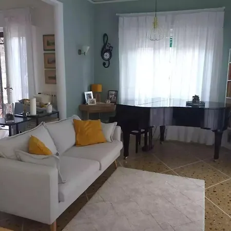 Dimora Casabianca And Family Relais *